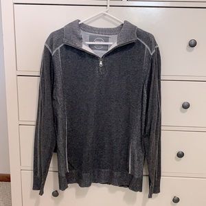 Grey Quarter Zip. Brand: BKE